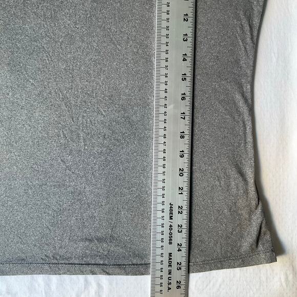 32 Degrees Cool Women’s Short Sleeve T-shirt size L, Solid Gray - Picture 4 of 8